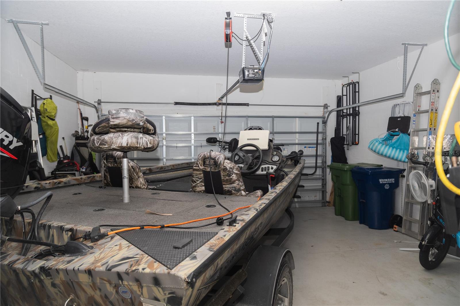 TRADITIONS PH 02 - Residential