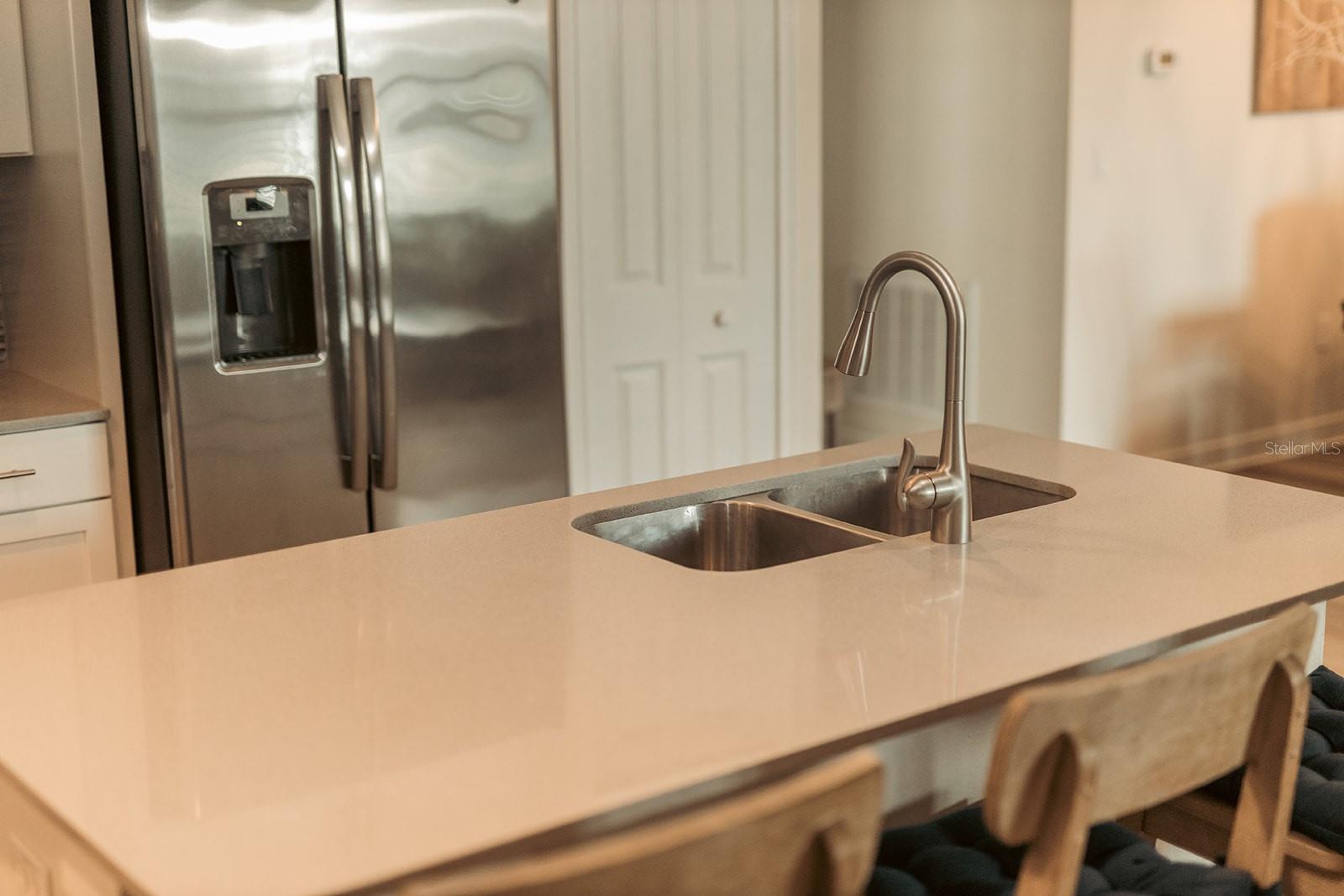 TRADITIONS PH 02 - Residential