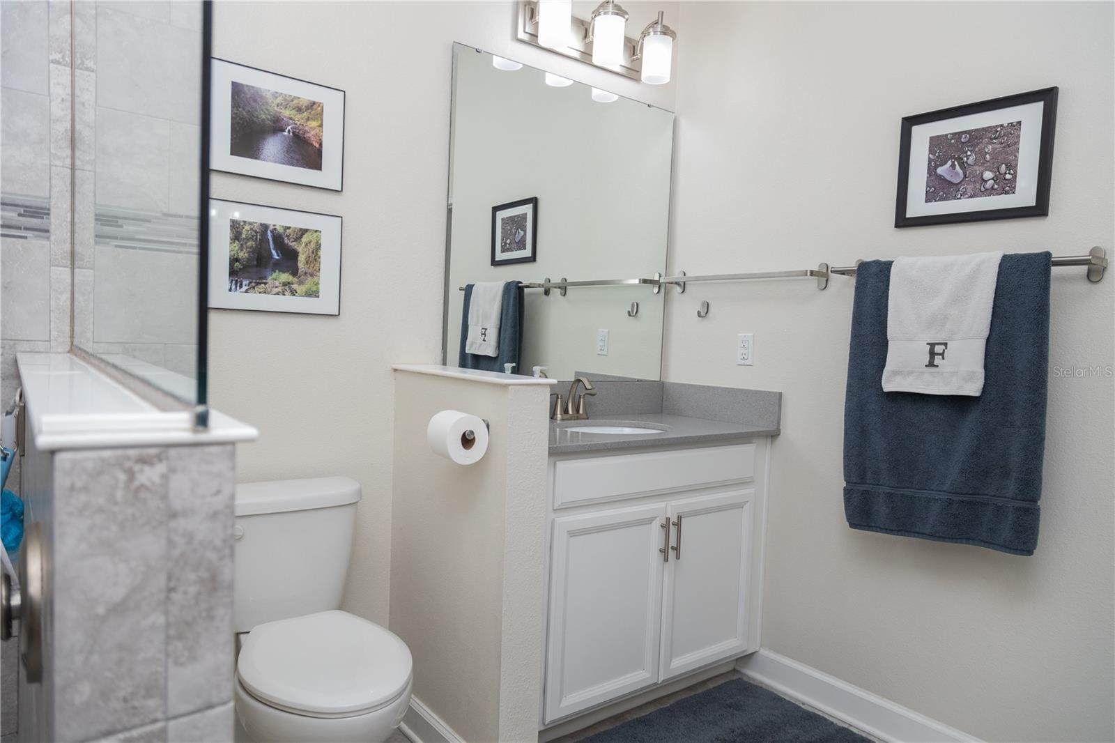 TRADITIONS PH 02 - Residential