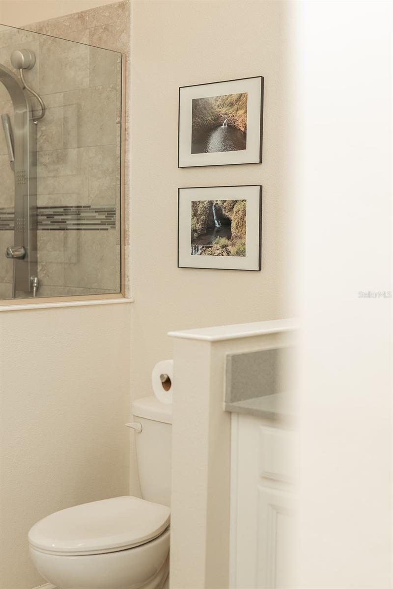 TRADITIONS PH 02 - Residential