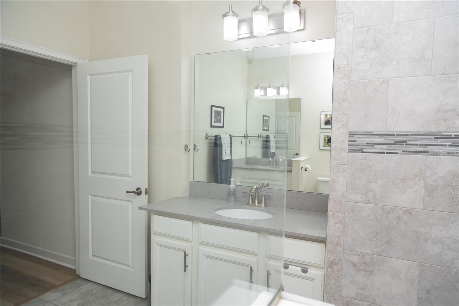 TRADITIONS PH 02 - Residential