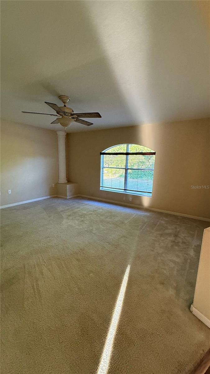 OAKS THE - Residential Lease