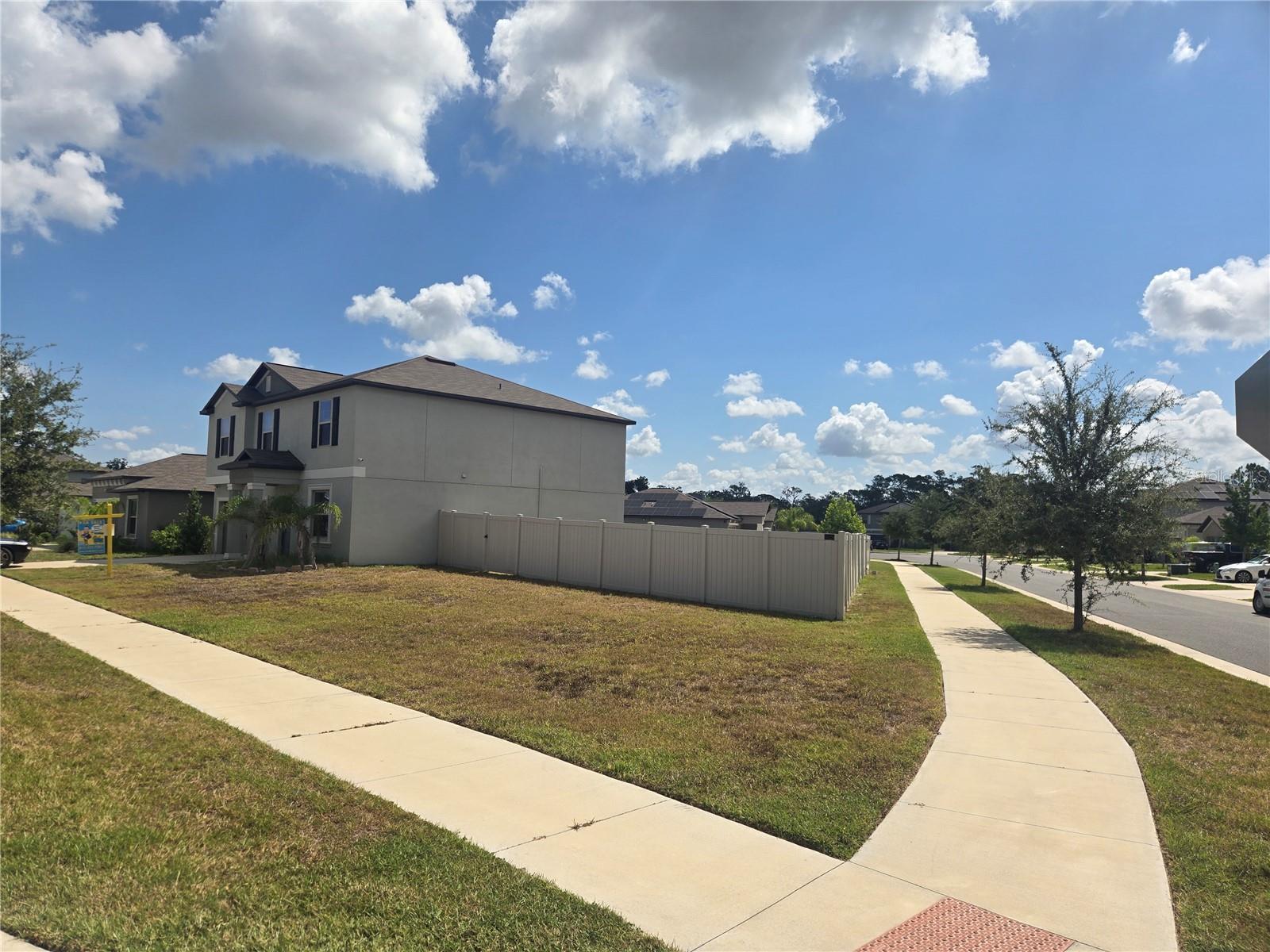 1876 COLDING DRIVE