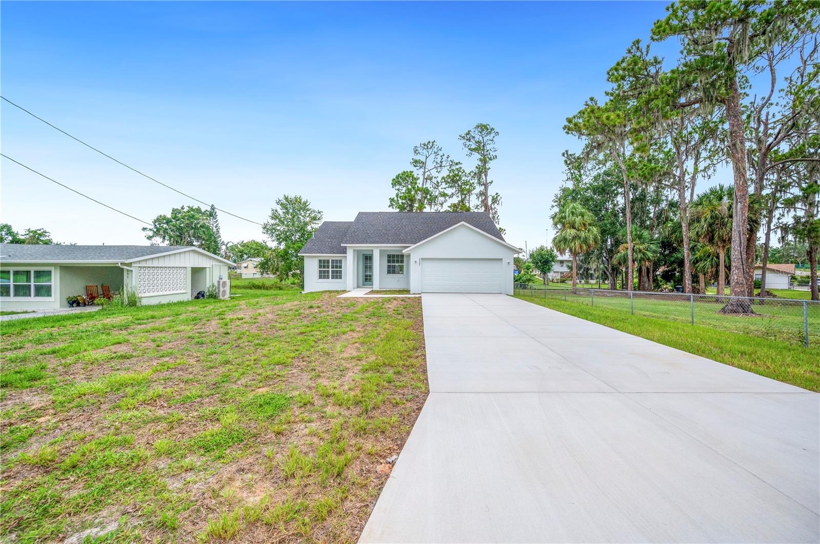 3737 PINE CIRCLE