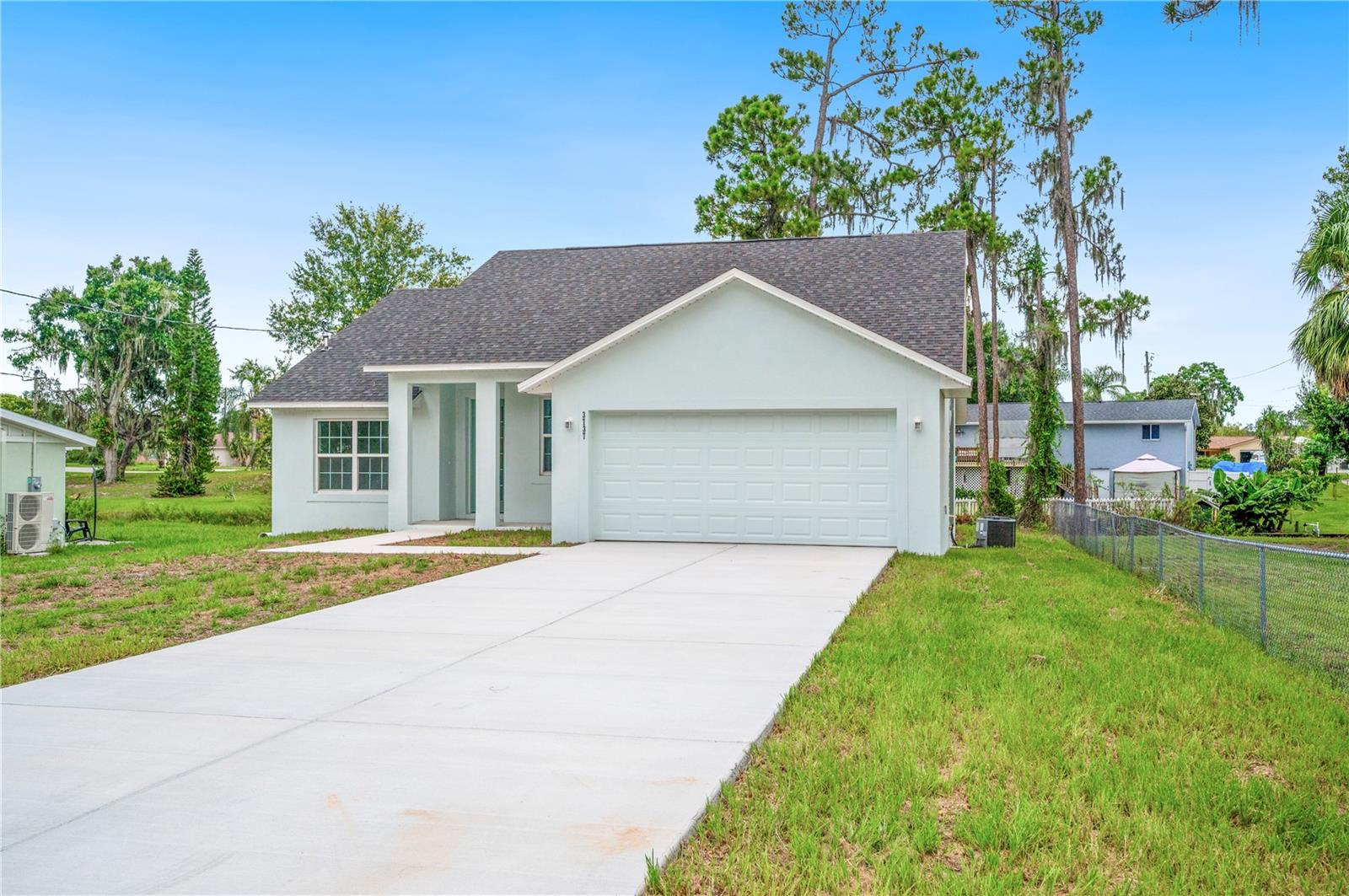 3737 PINE CIRCLE
