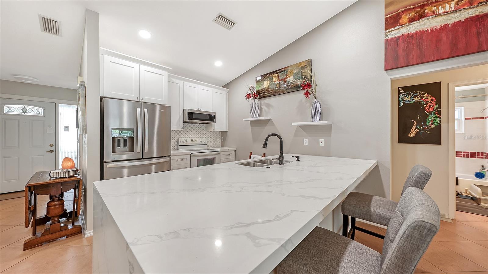 PINECREST - Residential