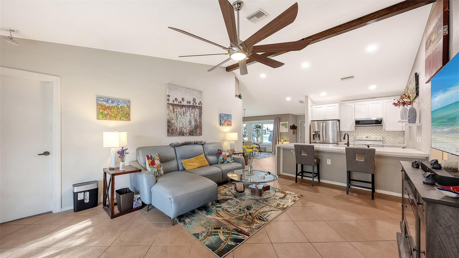 PINECREST - Residential