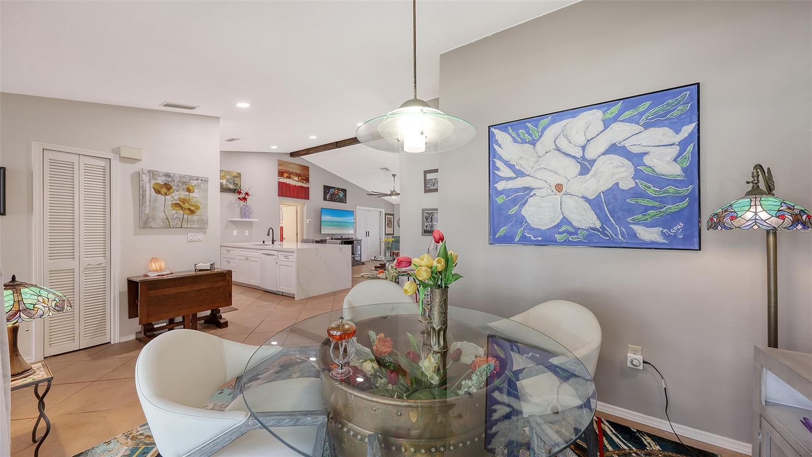 PINECREST - Residential