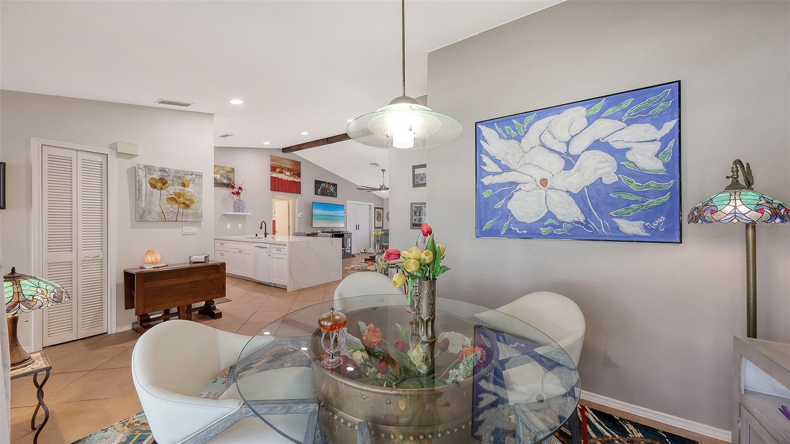 PINECREST - Residential