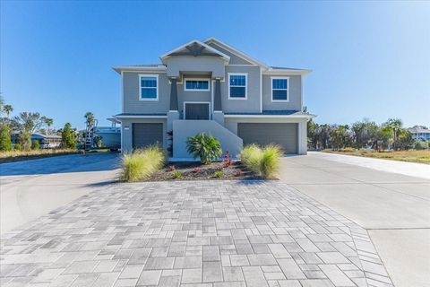 A home in HERNANDO BEACH