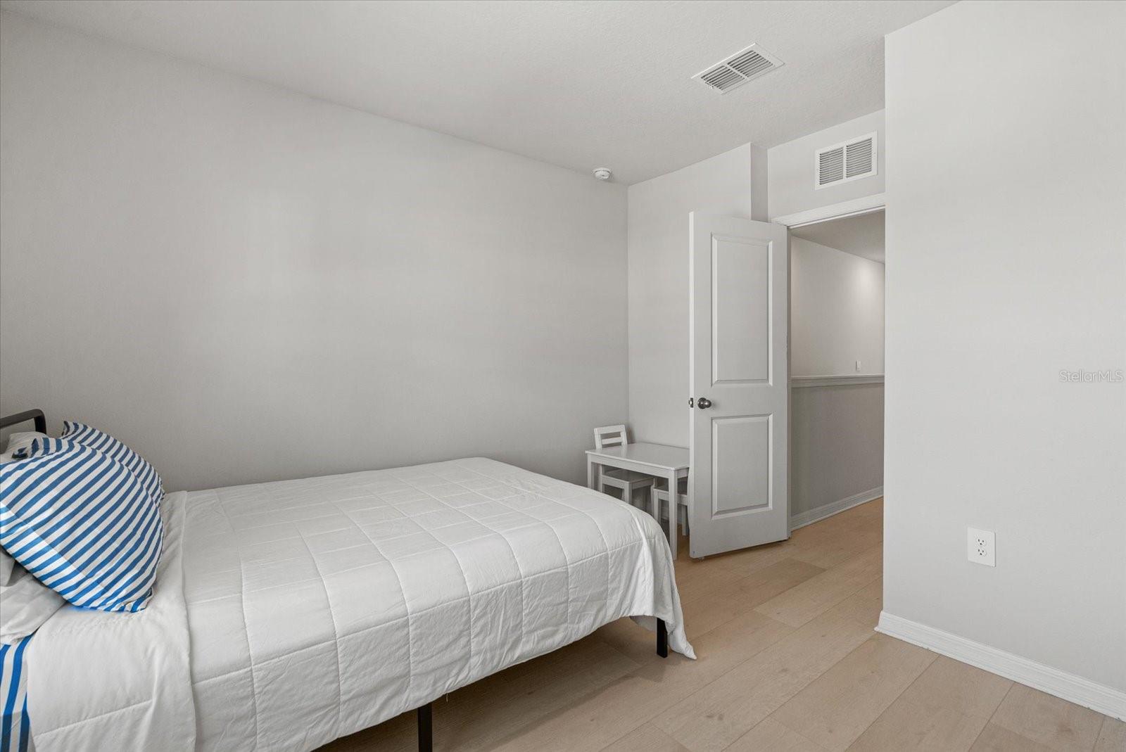 STAR FARMS PH IV SUBPH F-L-M - Residential