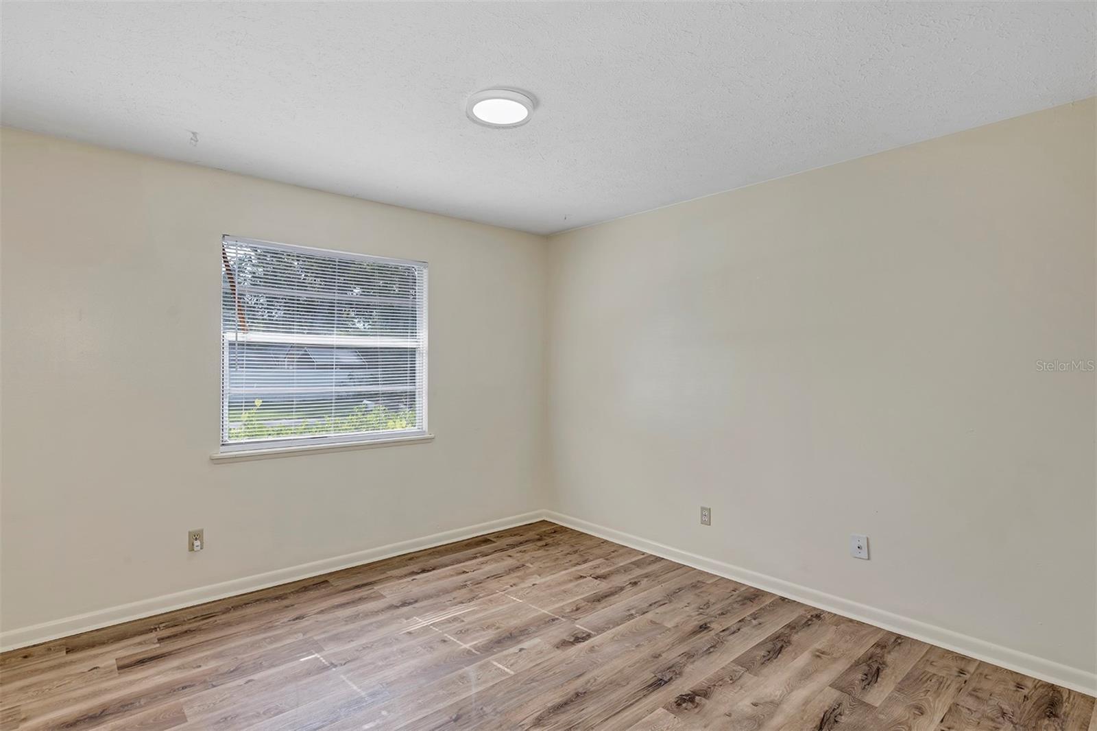 CITRUS PARK - Residential Income