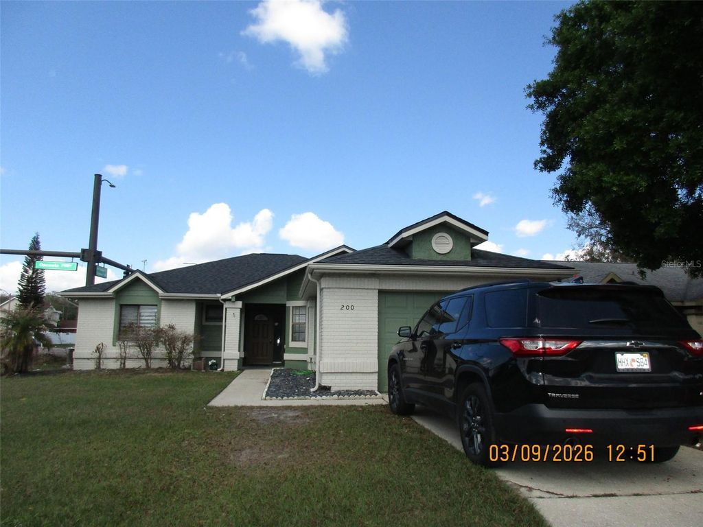 Photo of 200 Gemwood Court, Kissimmee, FL 34743 (MLS # S5145386)