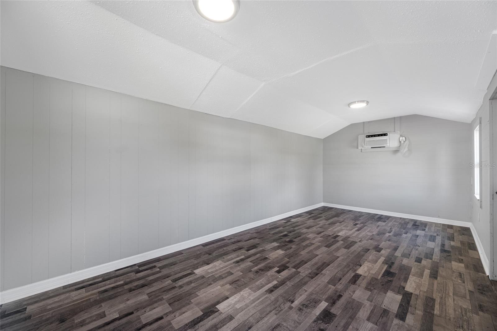 SHORE ACRES - Residential