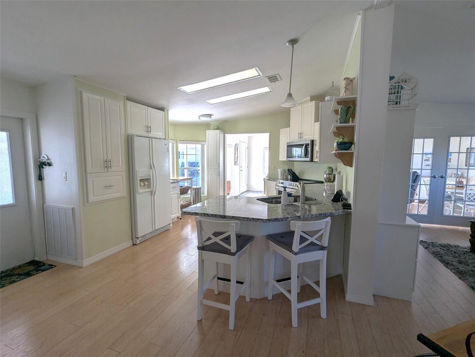 MAPLE LEAF ESTATES - Residential