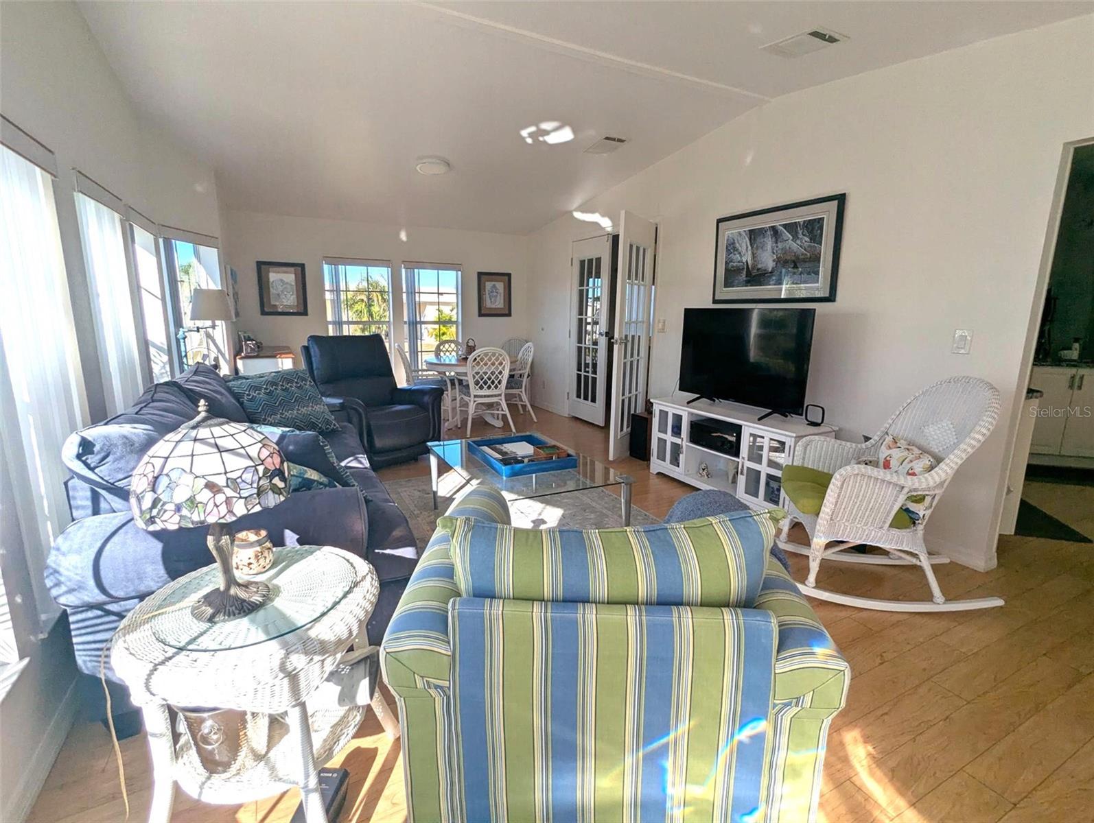 MAPLE LEAF ESTATES - Residential