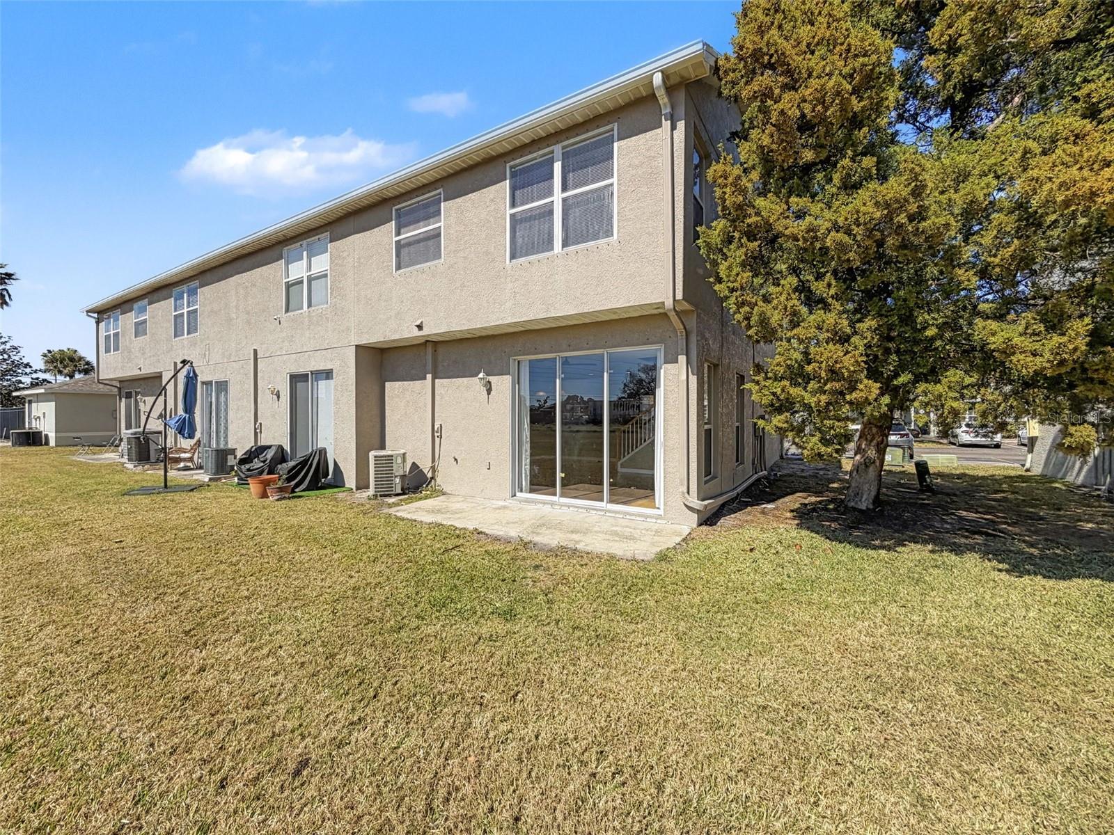 SEMINOLE PALMS AT LARGO - Residential