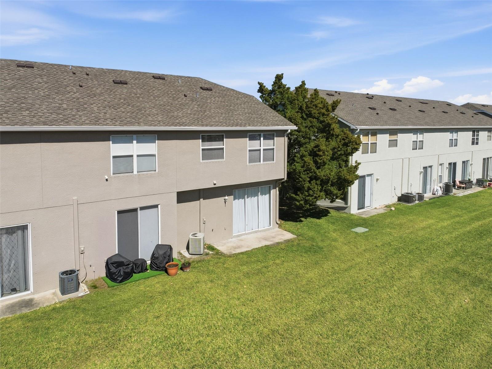 SEMINOLE PALMS AT LARGO - Residential