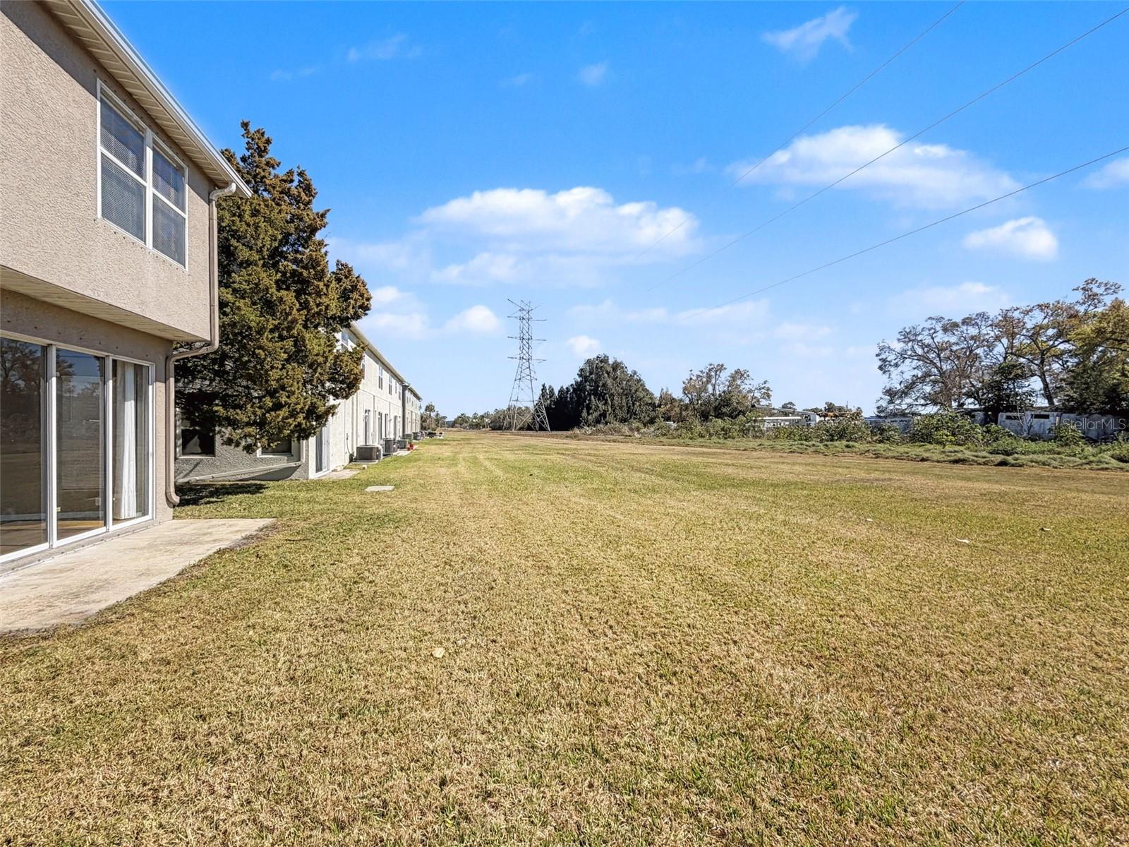 SEMINOLE PALMS AT LARGO - Residential