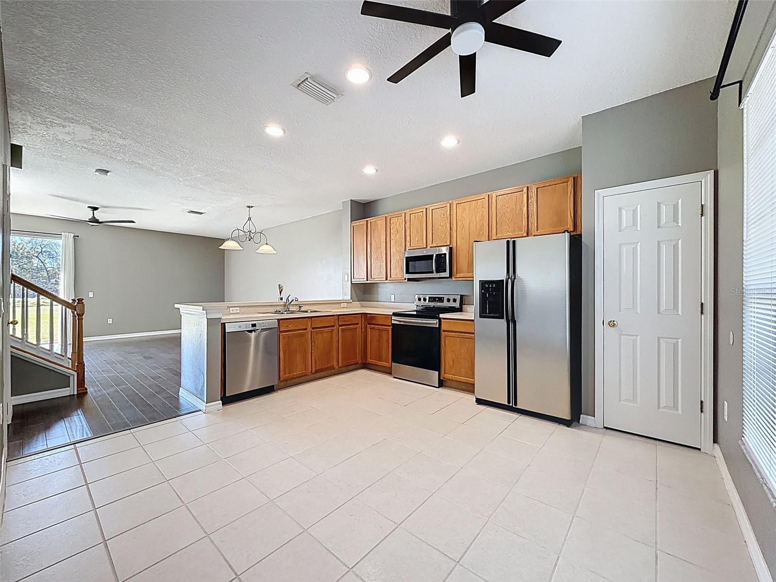 SEMINOLE PALMS AT LARGO - Residential