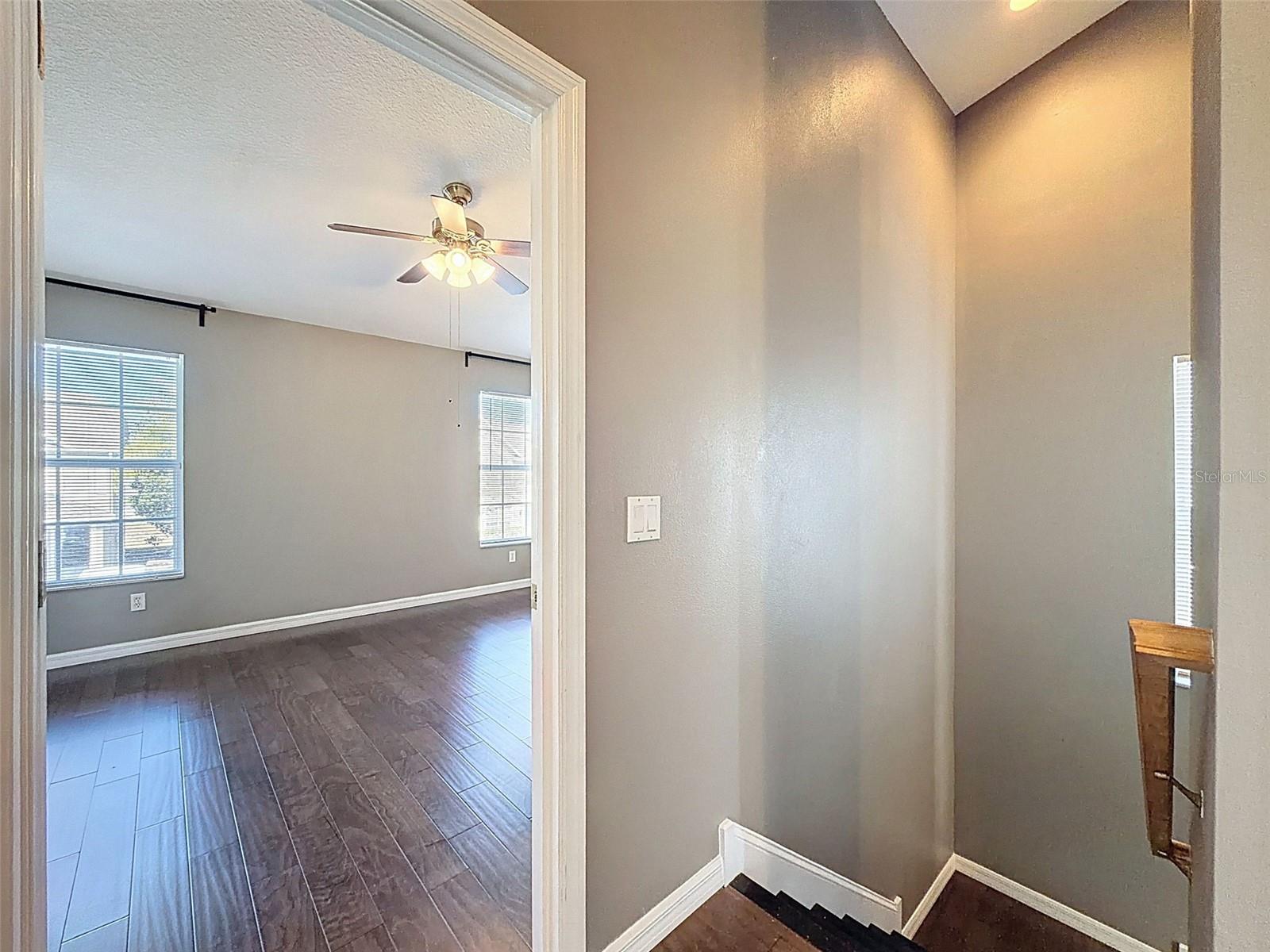 SEMINOLE PALMS AT LARGO - Residential