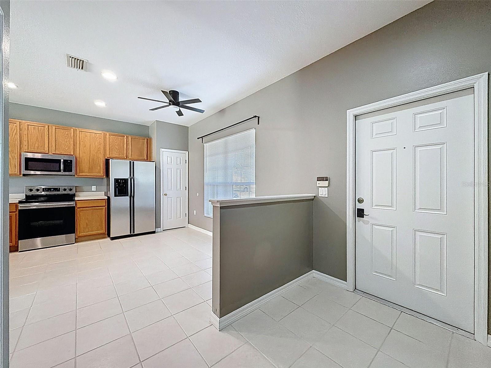 SEMINOLE PALMS AT LARGO - Residential