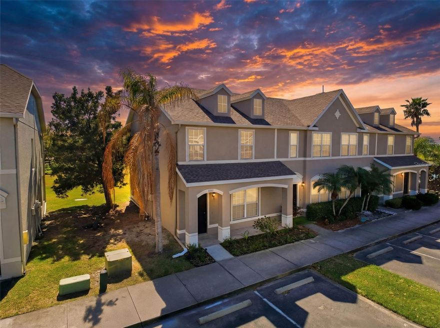 One or more photo(s) has been virtually staged. Rare end-unit opportunity in Seminole Palms! This townhome greets you with a large covered front porch overlooking a newly planted Florida native garden.

The expansive, open-concept main floor features a voluminous living area accented by rustic wood-look floors, high ceilings, ceiling fans in every room, and rare triple sliding glass doors that open to an exceptionally large partially covered rear lanai.  The functional kitchen offers classic tile, stainless appliances, a Bosch dishwasher, disposal, and ample counter space with barstool seating.  There is plenty of room for a breakfast table, or to install a permanent or mobile island.  For ultimate convenience, the home comes move-in ready with all window blinds and mounted curtain hardware included.

Upstairs features a coveted double-primary layout with vaulted ceilings in both suites.  Each generous primary bedroom offers a private full bath and walk-in closet—ideal for guests or a home office.  The main primary bath boasts dual sinks, a Jacuzzi-brand deep soaking tub, and a separate shower.

Enjoy peace of mind with a 2021 roof, a new permitted water heater, and metal hurricane shutters.  The robust HOA covers cable, internet, exterior pest control, water, sewer, trash, and exterior maintenance.  Beyond the community pool, you are perfectly positioned moments from local parks and beaches, with straightforward routes to Clearwater, Tampa, and Sarasota.