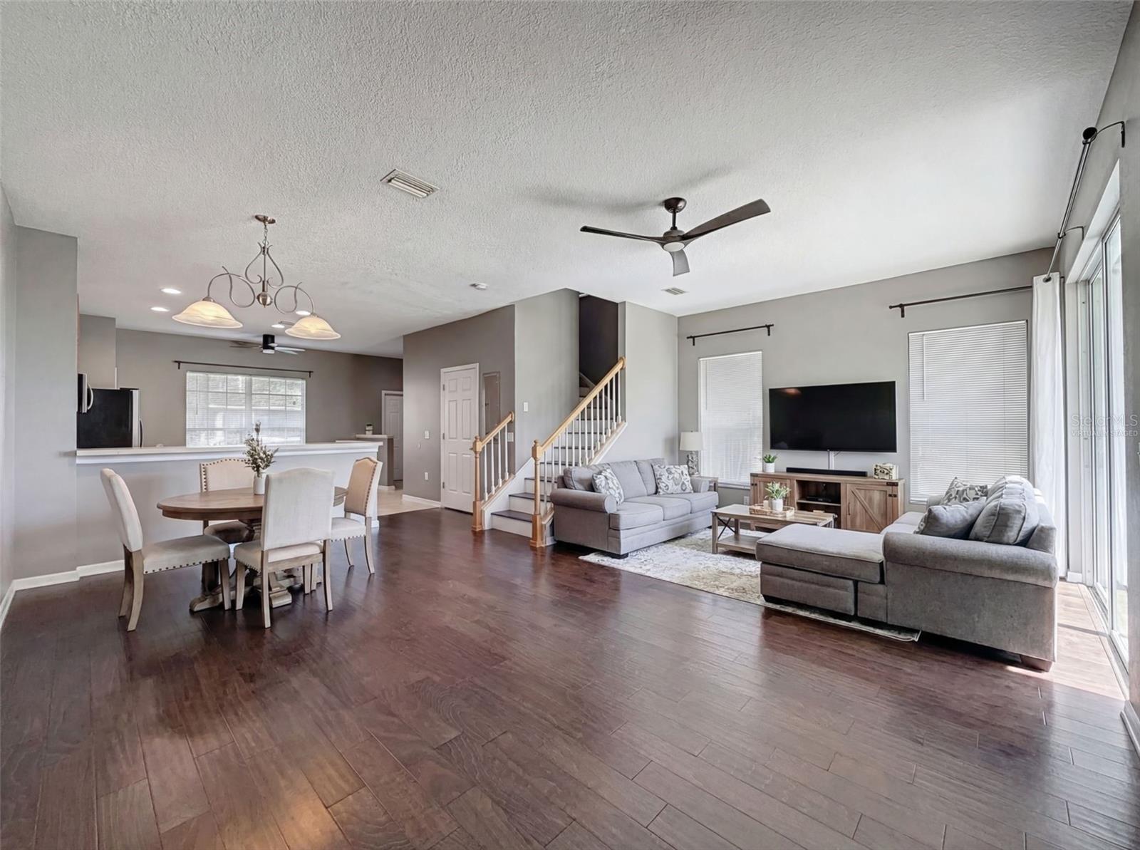 SEMINOLE PALMS AT LARGO - Residential