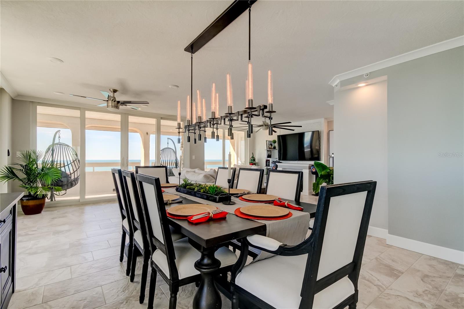 REDINGTON TOWERS 1 CONDO - Residential