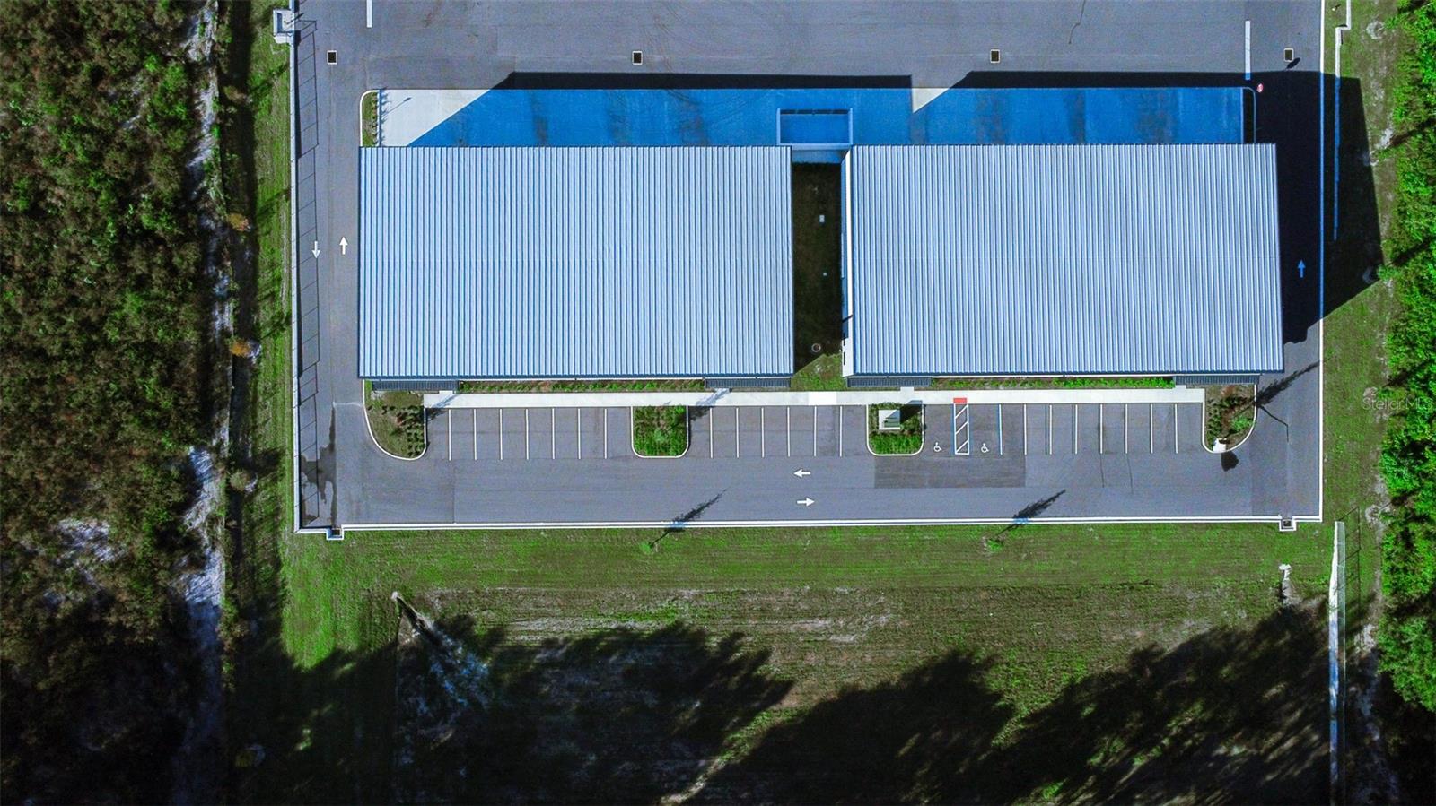 ADG BUSINESS PARK OCALA - Commercial Lease