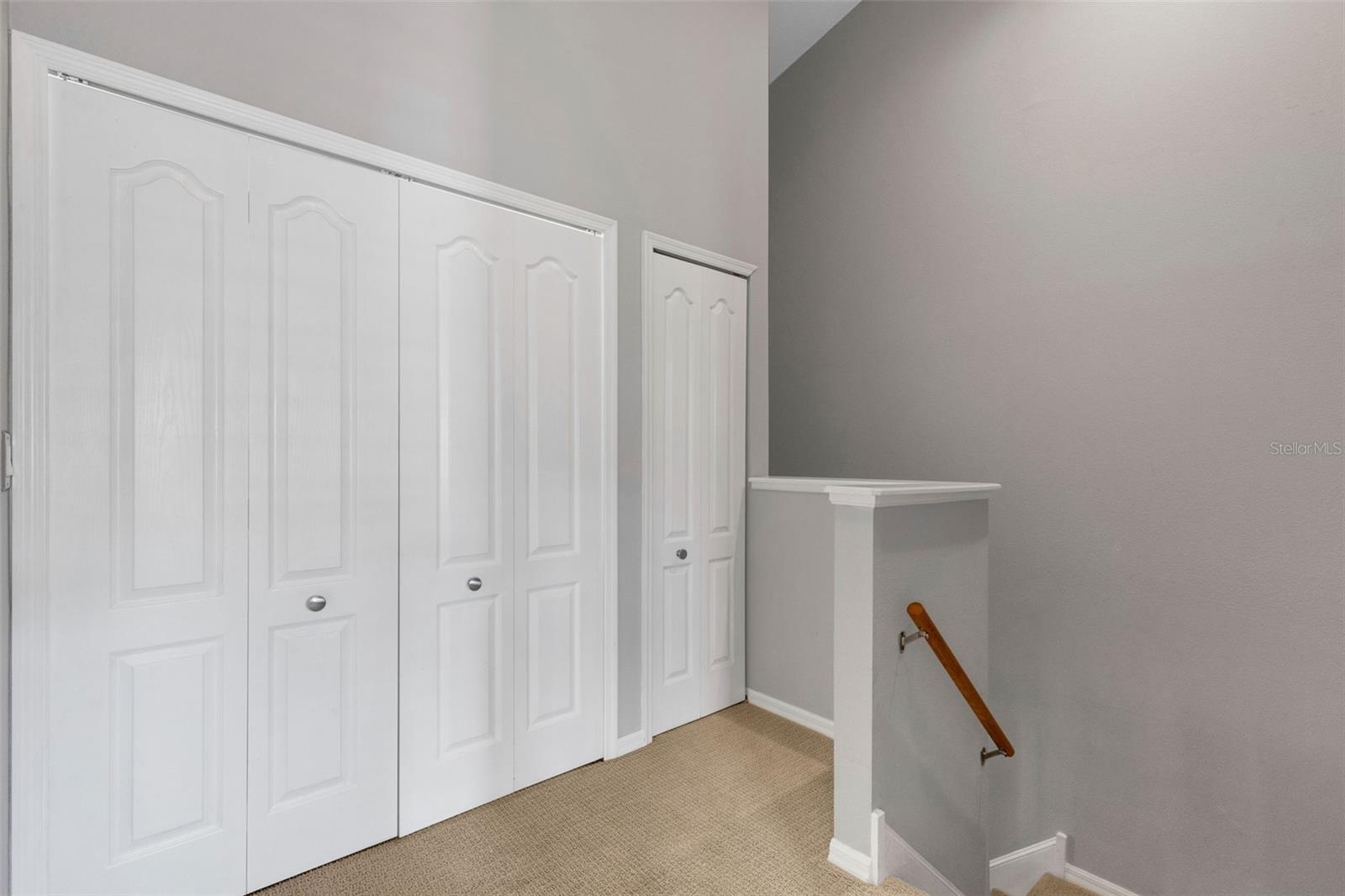 BAYSHORE TWNHS - Residential