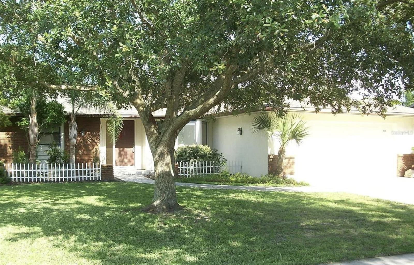 GEORGETOWNE - Residential Lease