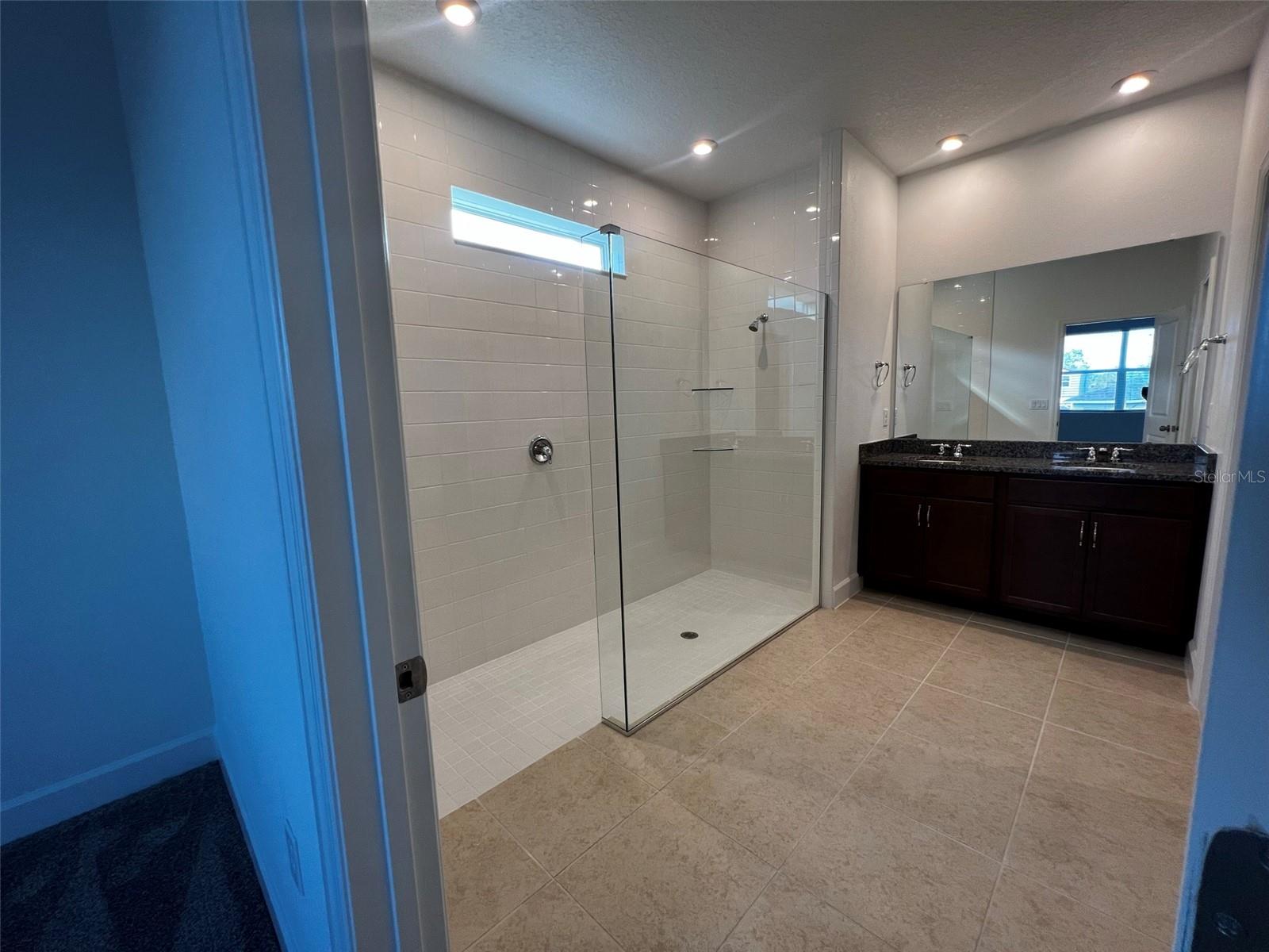 SOLEIL - Residential Lease