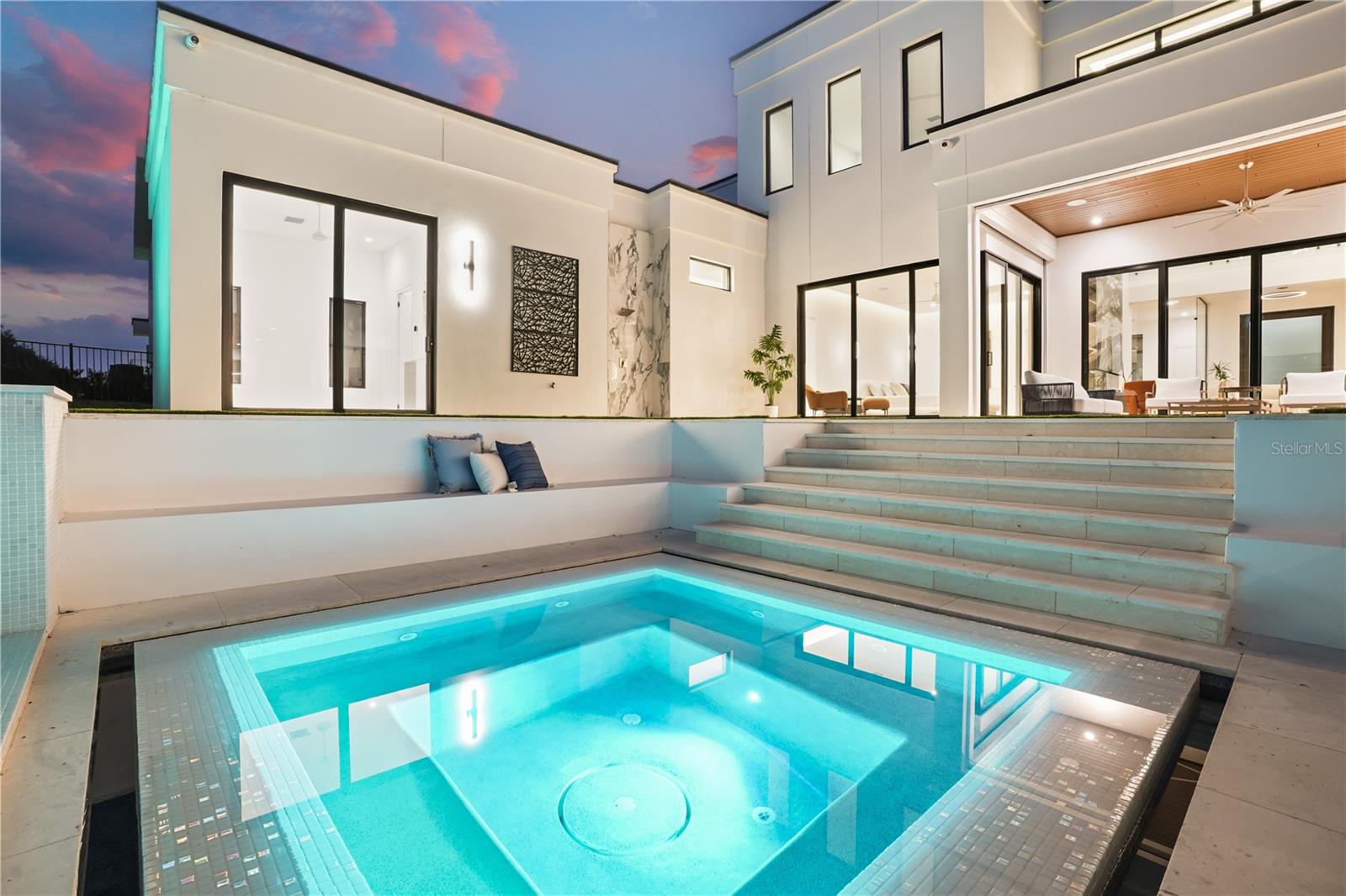 LAKE DOWN RESERVE - Residential