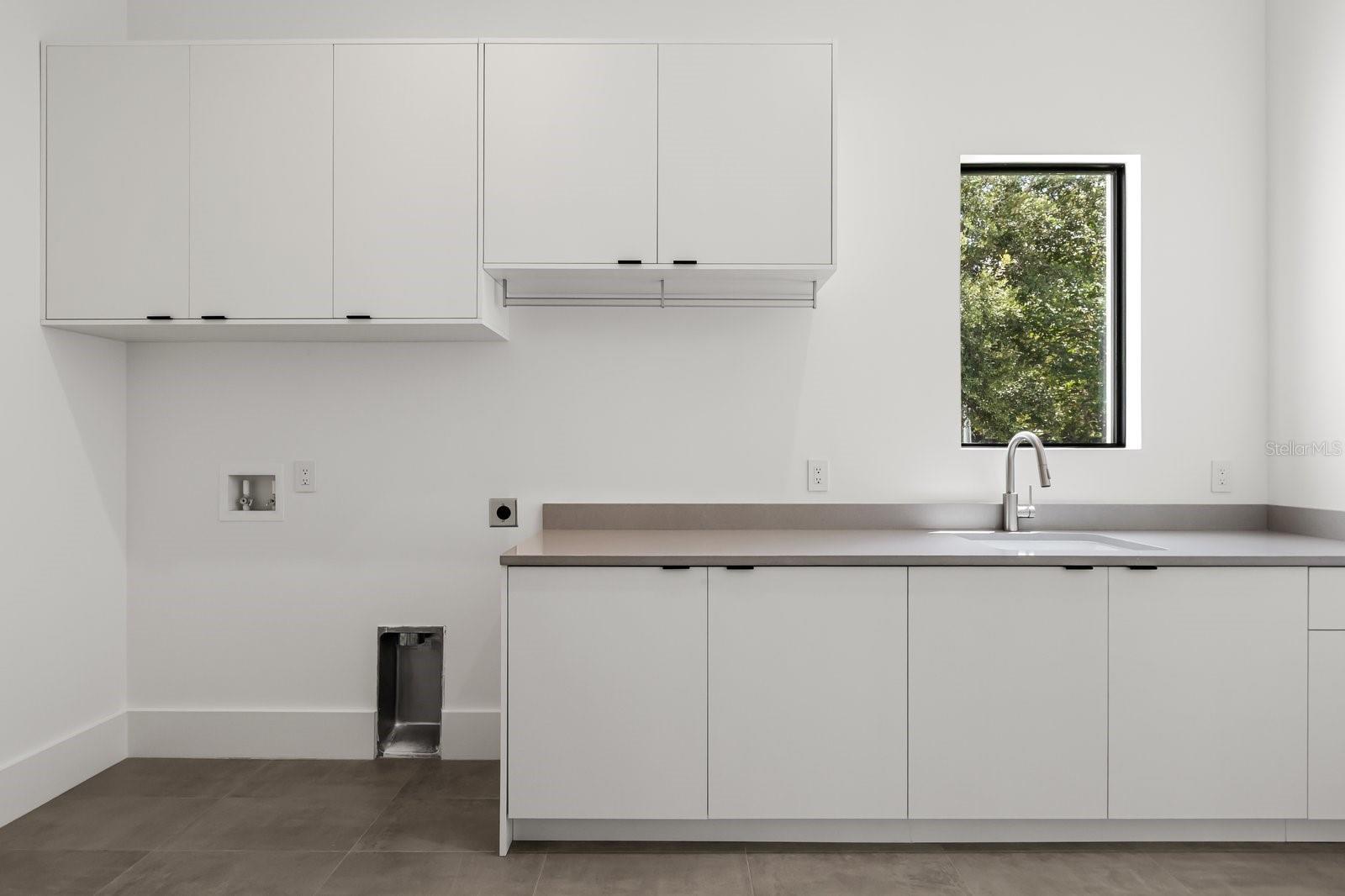 LAKE DOWN RESERVE - Residential