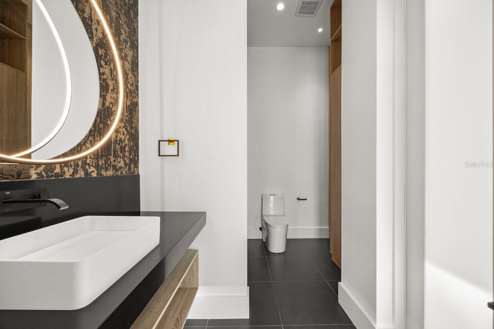 LAKE DOWN RESERVE - Residential