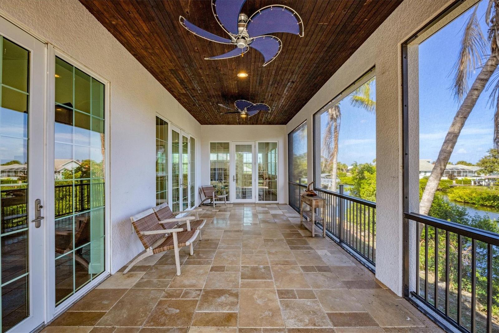 CORAL COVE - Residential