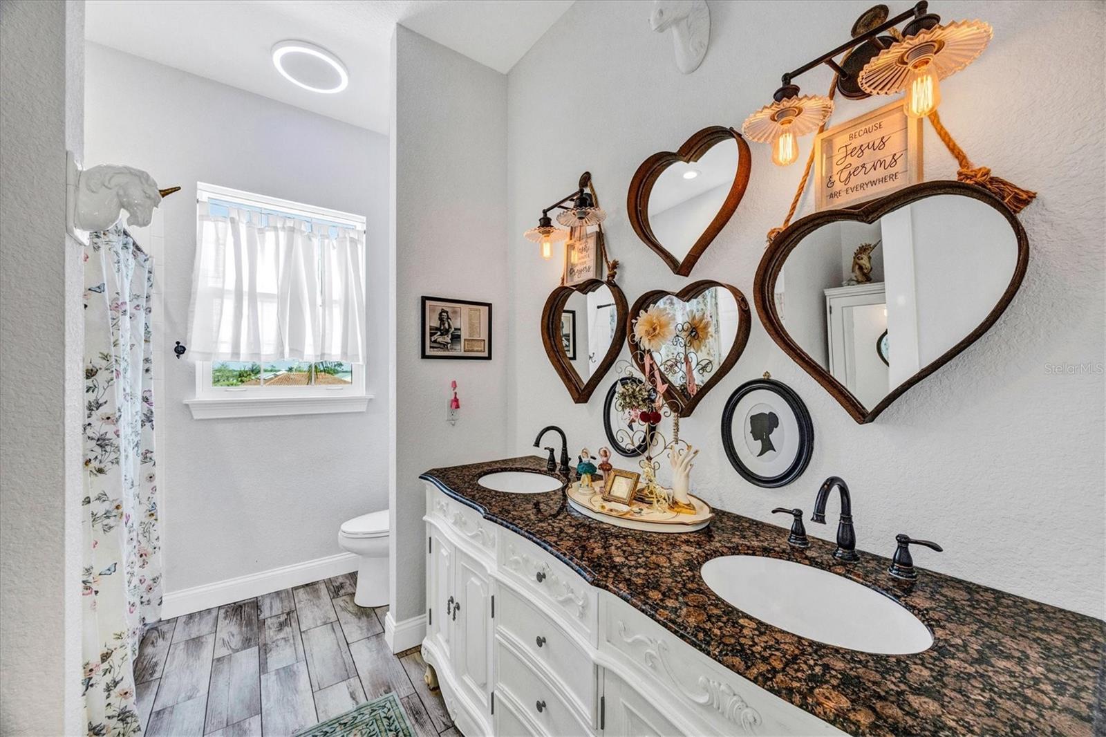 CORAL COVE - Residential