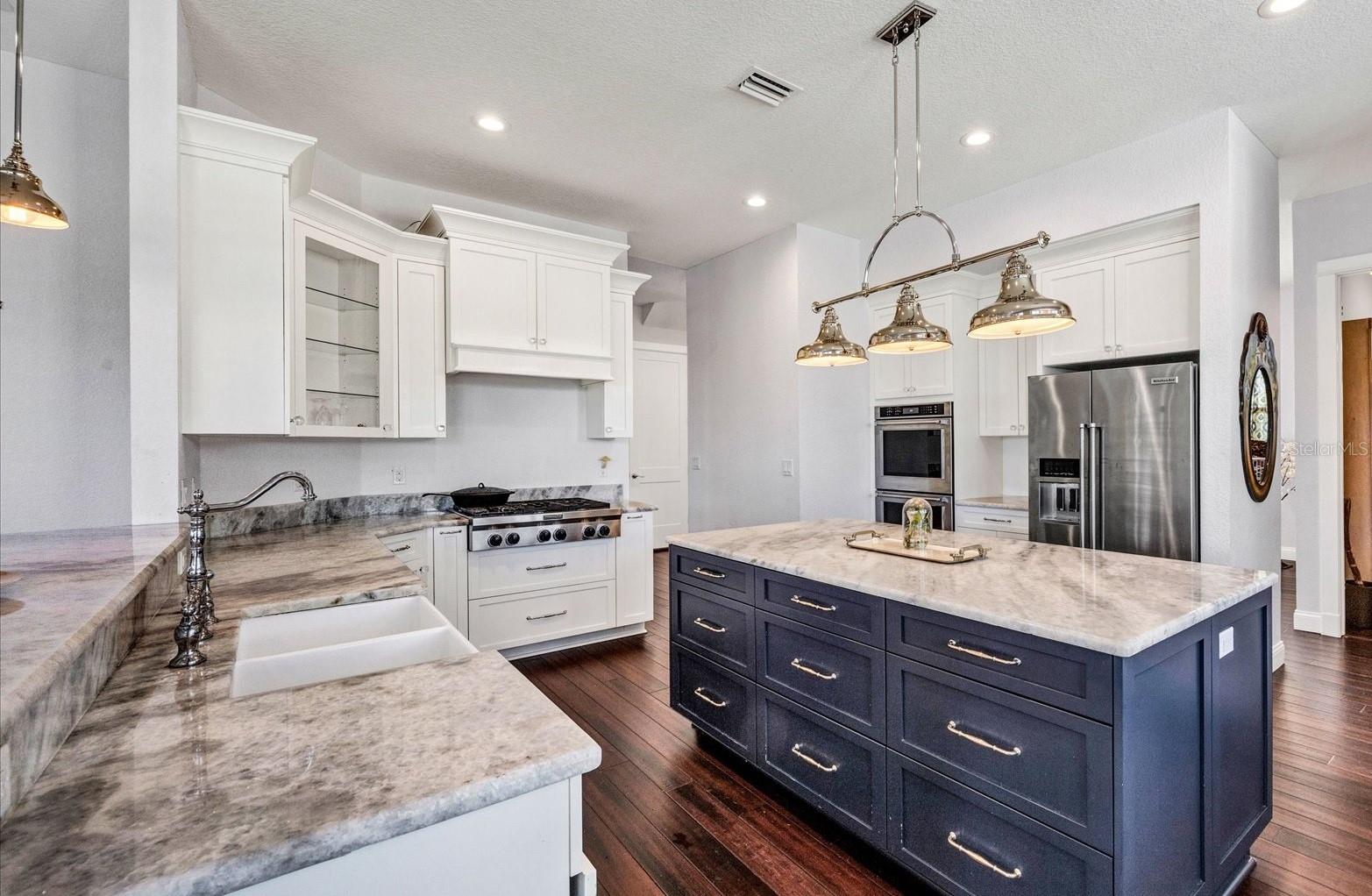 CORAL COVE - Residential