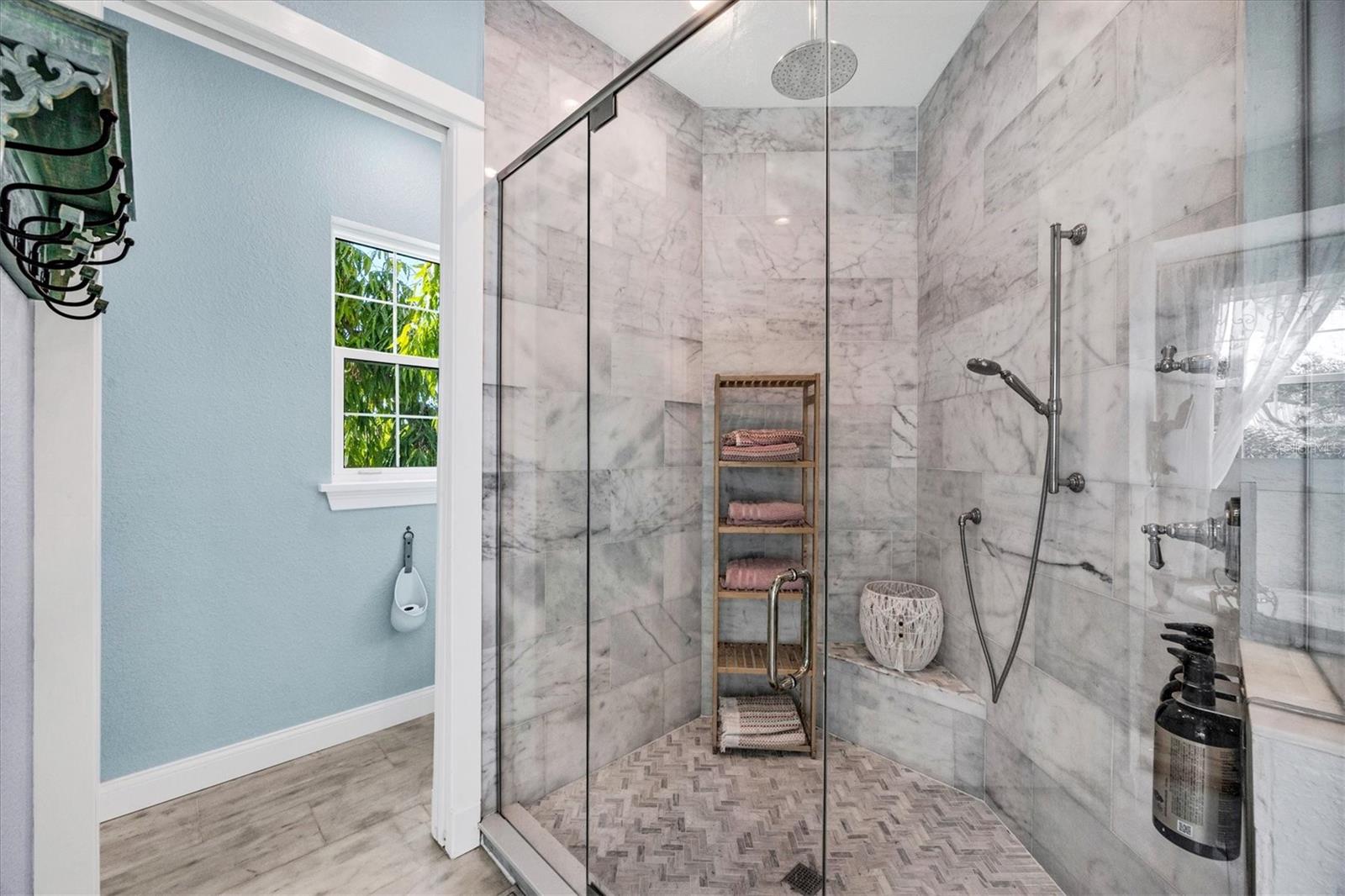 CORAL COVE - Residential