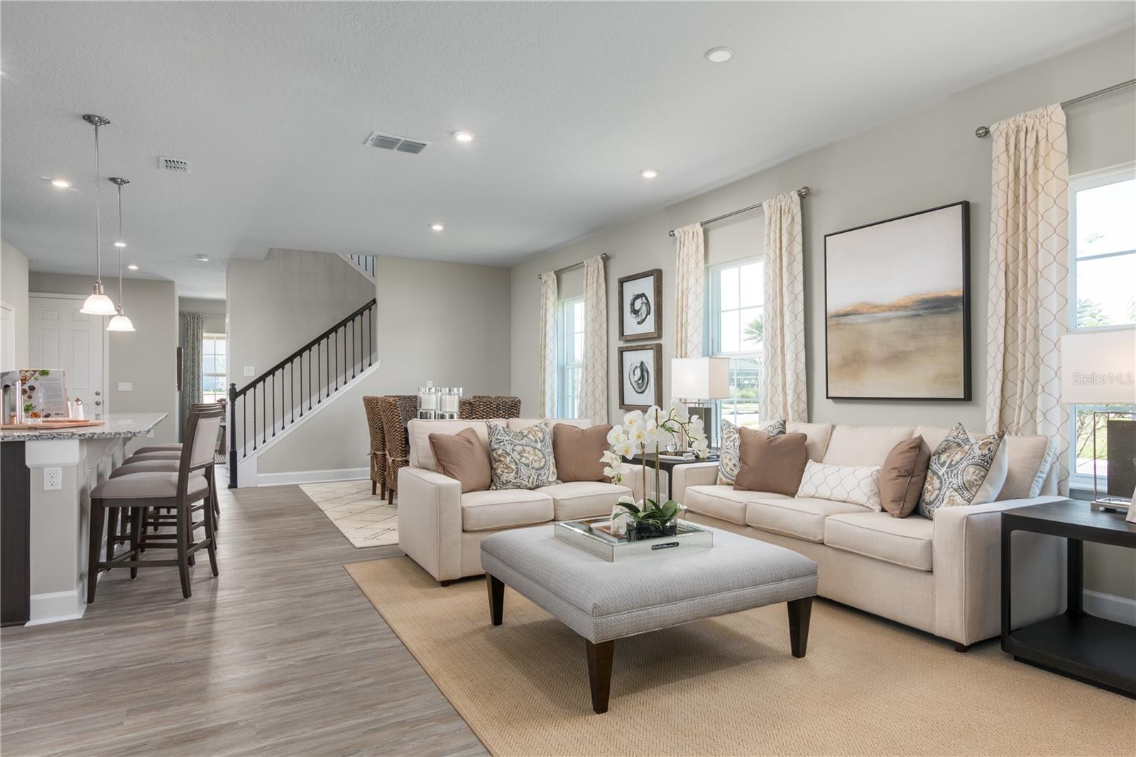 LAKE MATTIE PRESERVE ESTATES - Residential