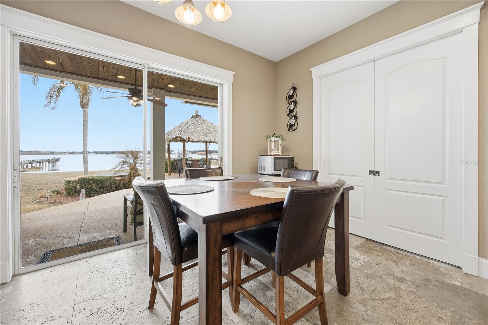 SOUTHWOOD SHORES - Residential