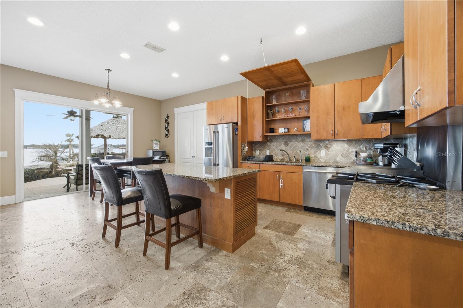 SOUTHWOOD SHORES - Residential