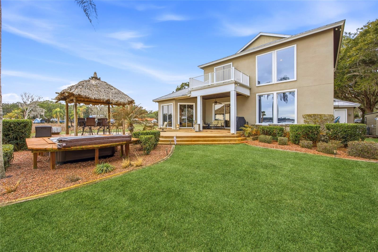 SOUTHWOOD SHORES - Residential