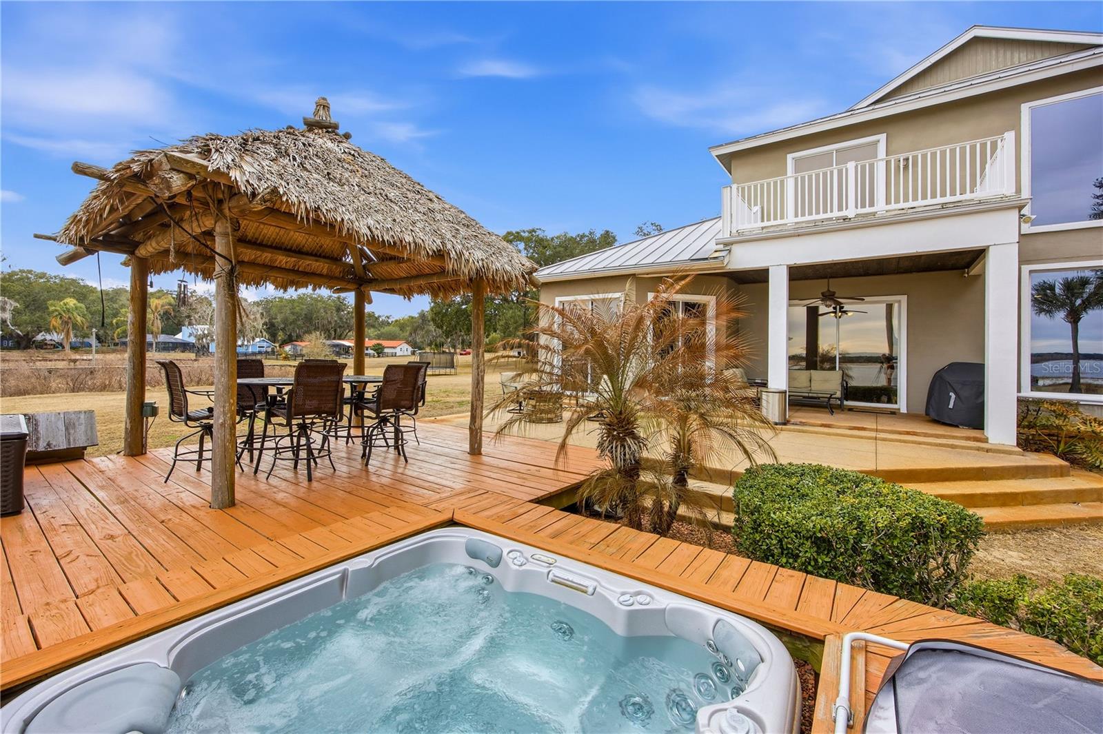 SOUTHWOOD SHORES - Residential