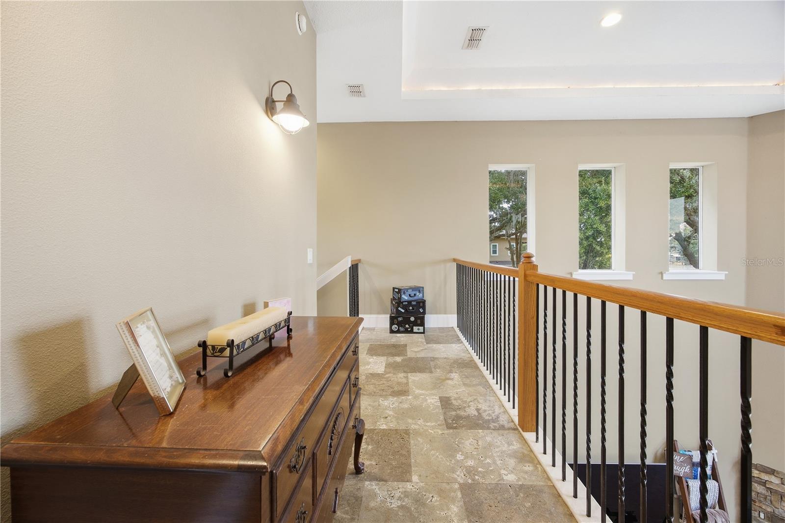 SOUTHWOOD SHORES - Residential