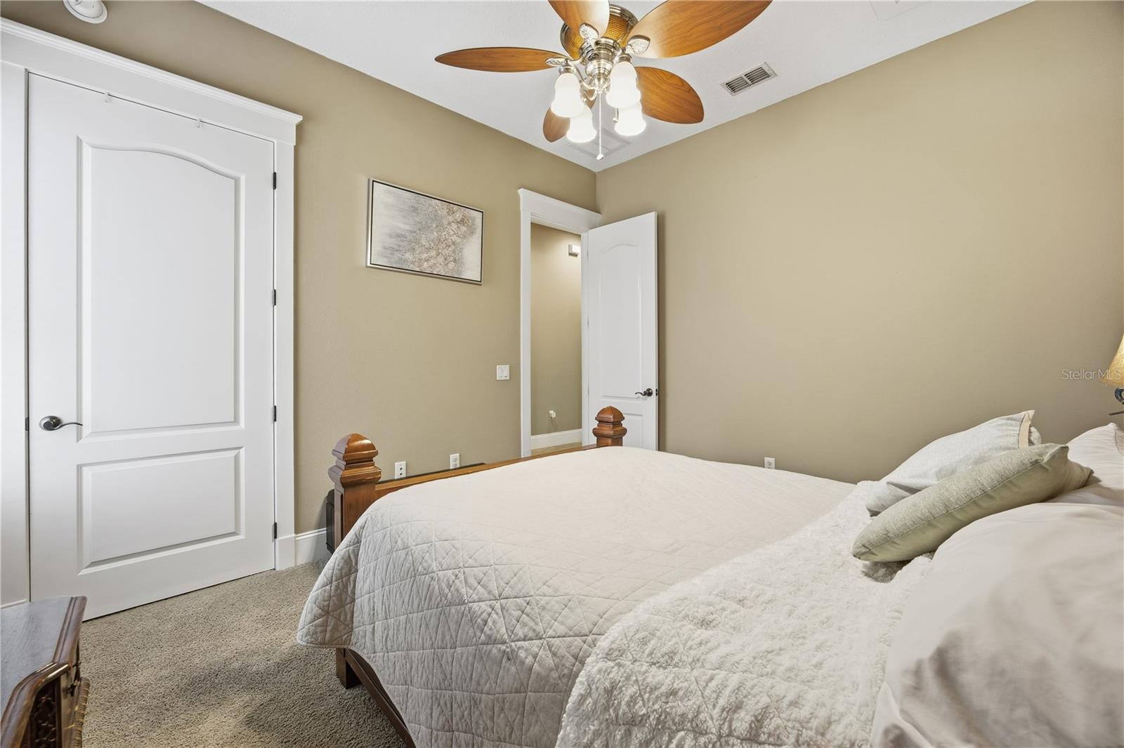 SOUTHWOOD SHORES - Residential