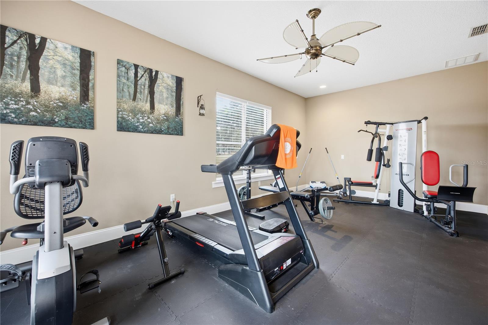 SOUTHWOOD SHORES - Residential