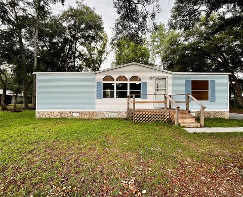 Photo of 12100 SE 85th Court, Belleview, FL 34420 (MLS # OM726602)