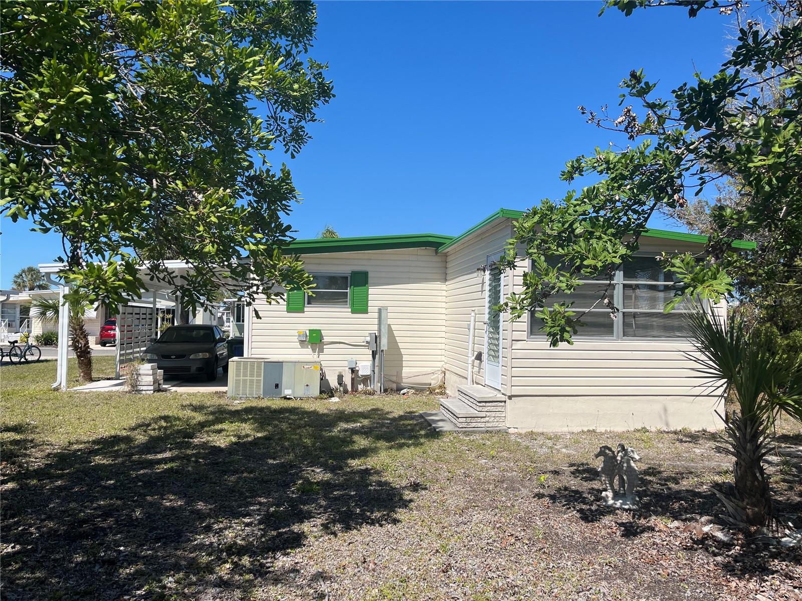 VENICE ISLE - Residential